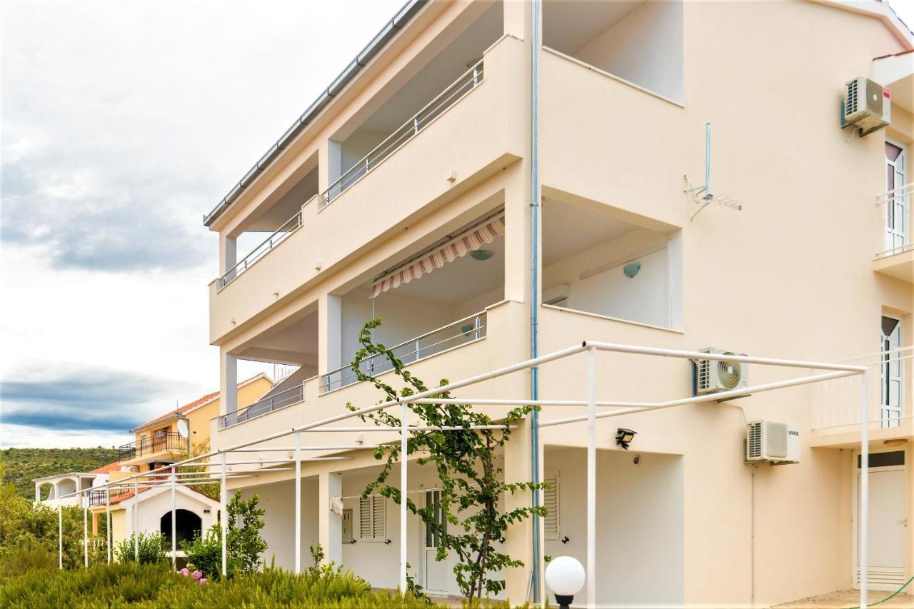 Apartment Ante Ražanj Εξωτερικό φωτογραφία